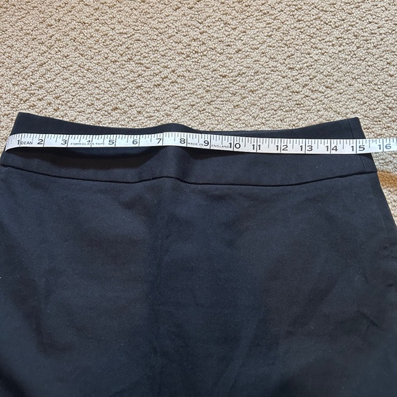 Banana Republic Black Pencil Skirt - Picture 4 of 7